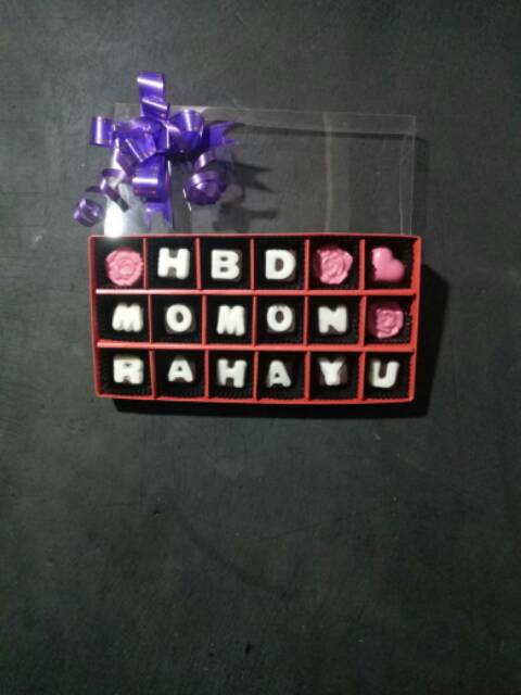 

jual coklat sekat 18 - hadiah wisuda - valentine - anniv - ultah