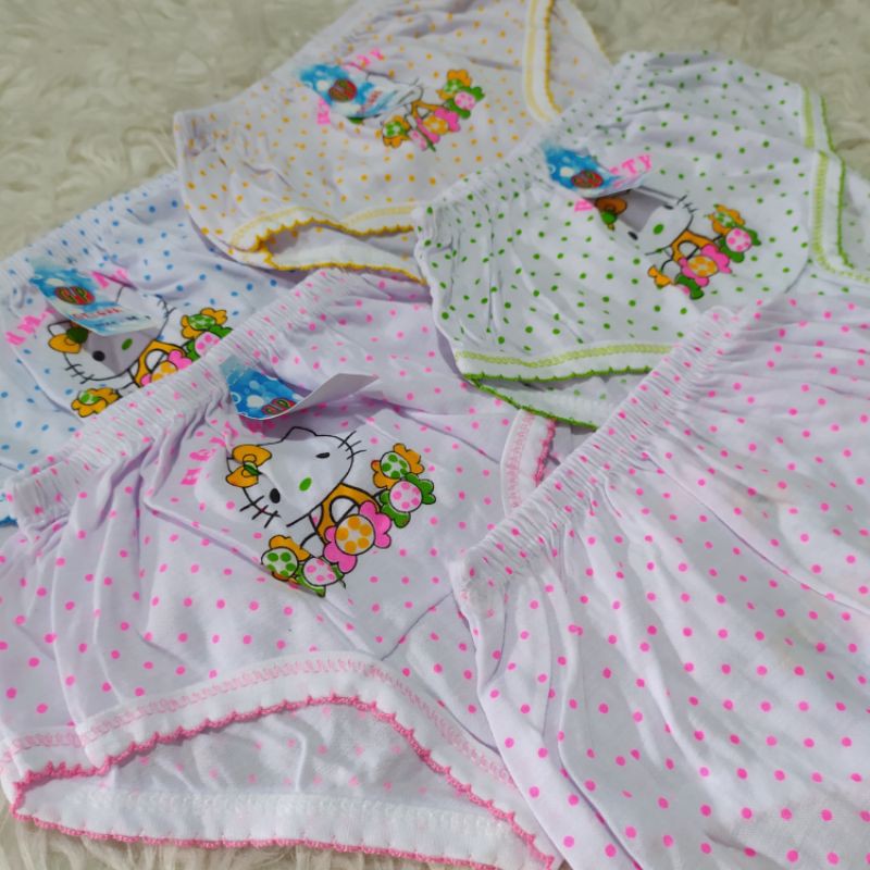 celana dalam anak perempuan ukuran M  harga 3 pcs