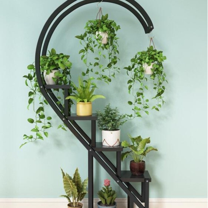 Rak Tanaman - Rak Besi Pot Bunga & Tanaman Motif Love