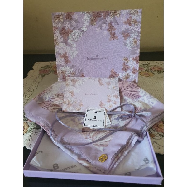 buttonscarves les amities reborn lilac