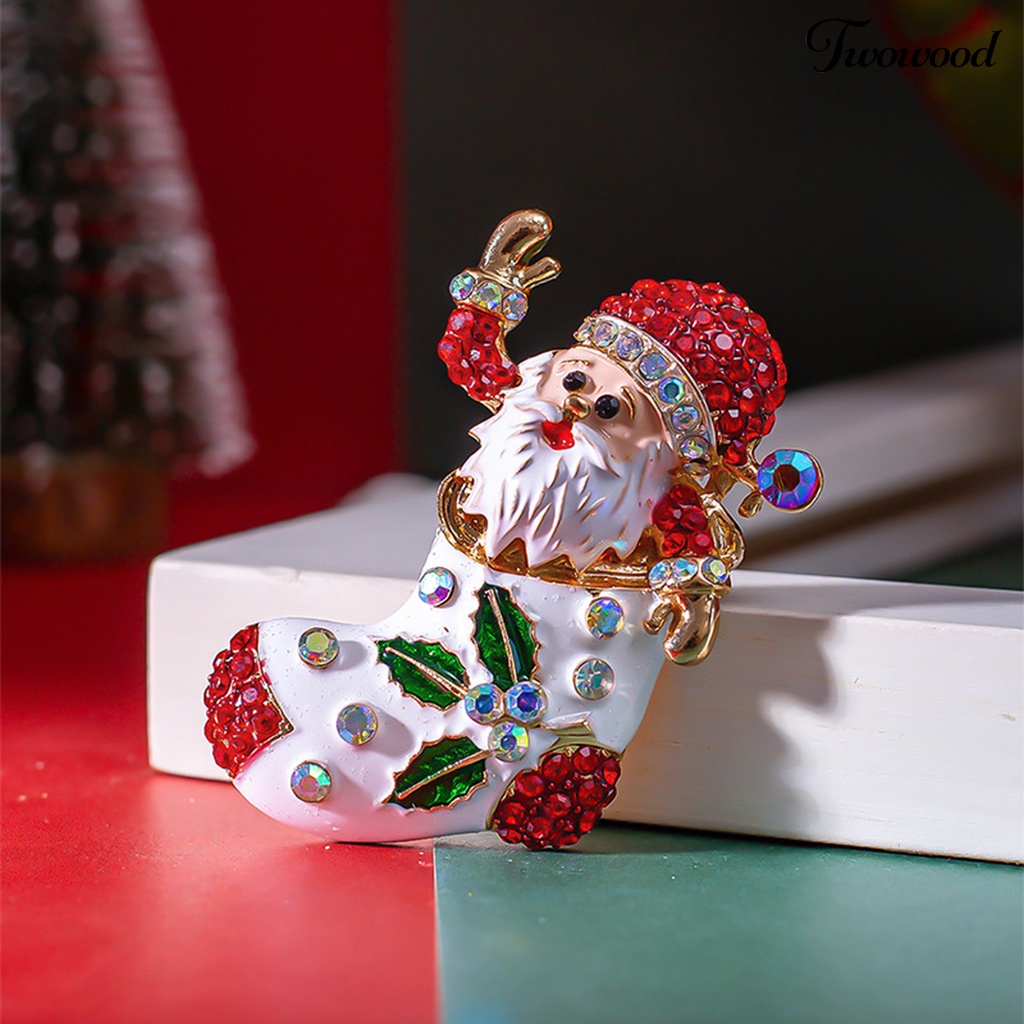 Twowood Christmsa Style Handmade Brooch Alloy Adorable Santa Claus Shape Brooch Decor for Souvenir