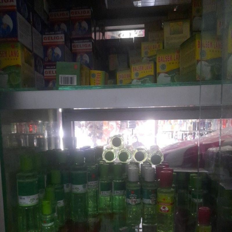 Minyak Kayu Putih Cap Lang cajuput oil 120ml 60ml 30ml 15ml