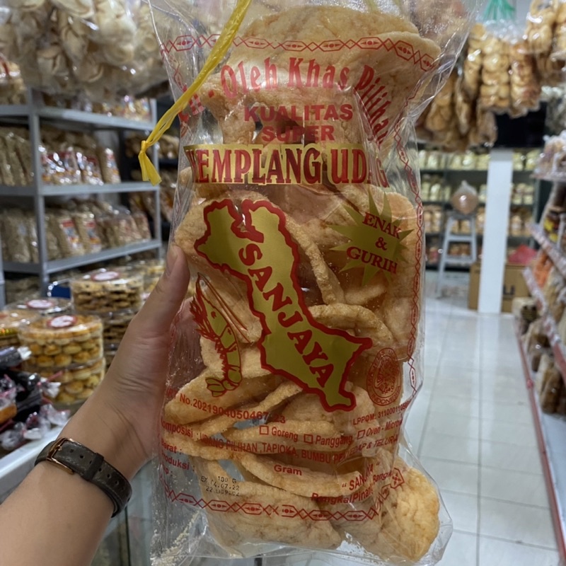 

Kemplang Goreng Bangka Udang Super Cap Sanjaya - Snack Bangka - Cemilan Bangka - Makanan Bangka - Snack.Bangka - Snack Bangka - Kerupuk Bangka - Oleh Oleh Khas Bangka - Pusat Jajanan Bangka - Cemilan Bangka - Jajanan Bangka - Kerupuk Goreng Kerupuk Udang