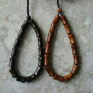 Gelang 9