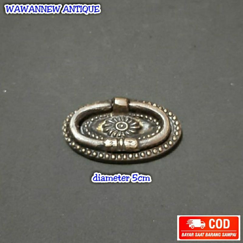 Handle / Tarikan Laci Lemari Jendela Kuningan Motif Merry Oval 5cm