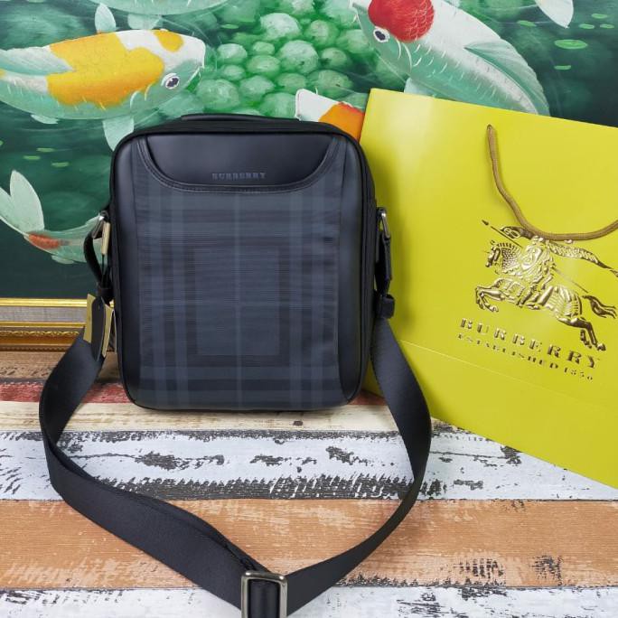 Tas Selempang Pria Burberry Black Mirror Vip Diansaritu