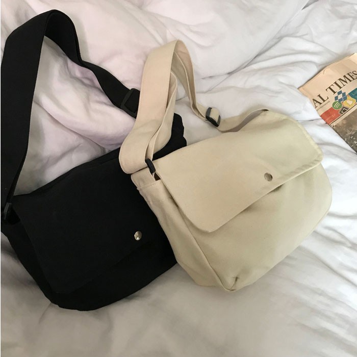 Sling Bag Tas Selempang Canvas Classic Canvas Wanita Outfit Casual Trendy Slingbag Cewek OOTD Wanita Kuliah Style Lucu Emory wanita Keren Kekinan Outfit Style Lucu Chikoisme