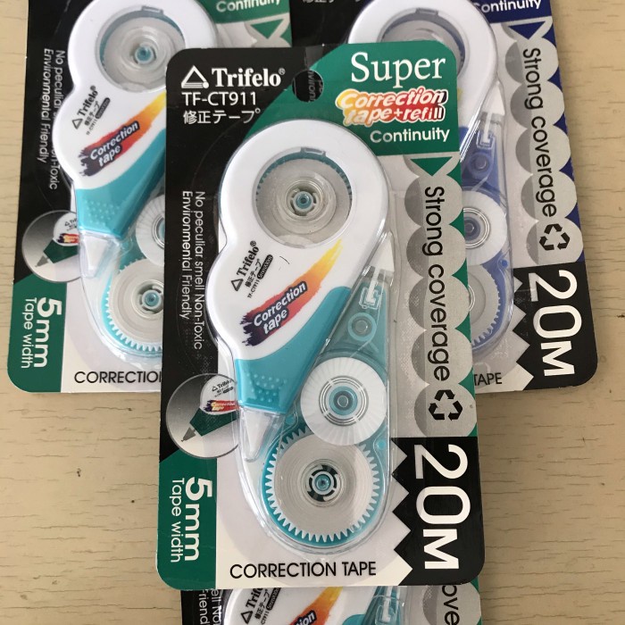 

Bagus Trifelo Correction Tape + Refill 20 Meter No Tipe Ex Cair Joyko Kenko Hemat