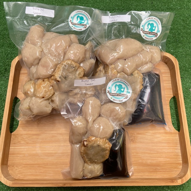 pempek_nyonyo