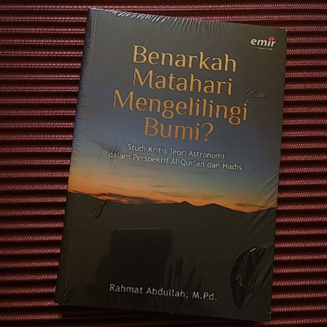 BENARKAH MATAHARI MENGELILINGI BUMI? | 0085200070