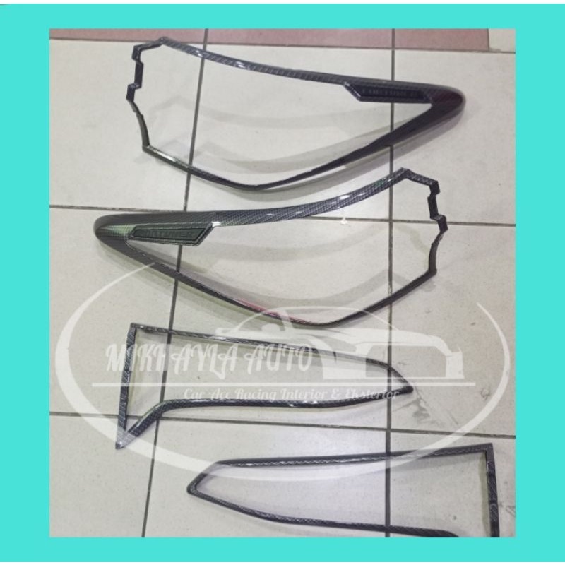 Garnish List Lampu Belakang Carbon Fortuner 2021-2022
