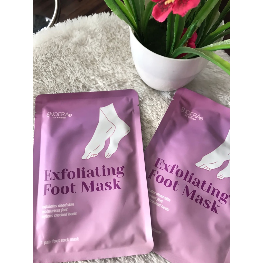 NOERA EXFOLIATING FOOT MASK