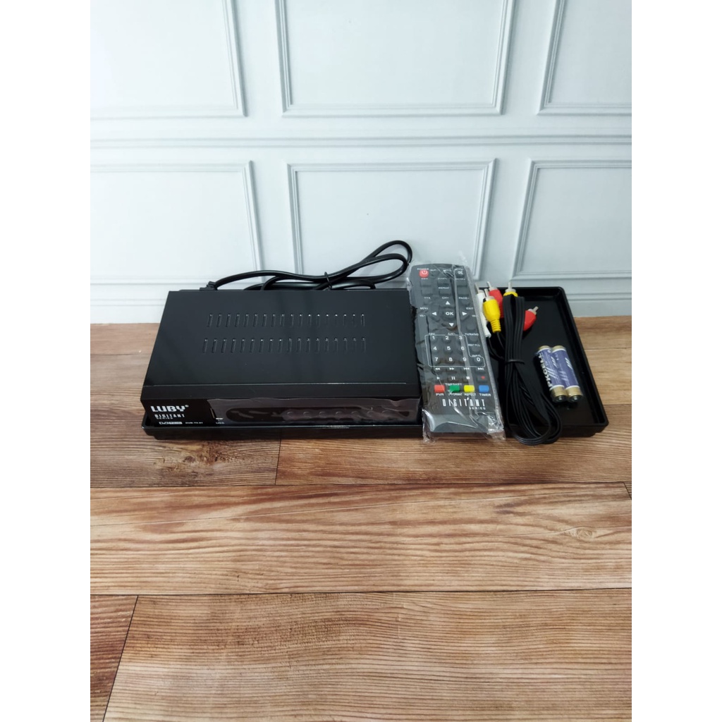 Set Top Box Digital TV DVB - T2 / Tatakan STB