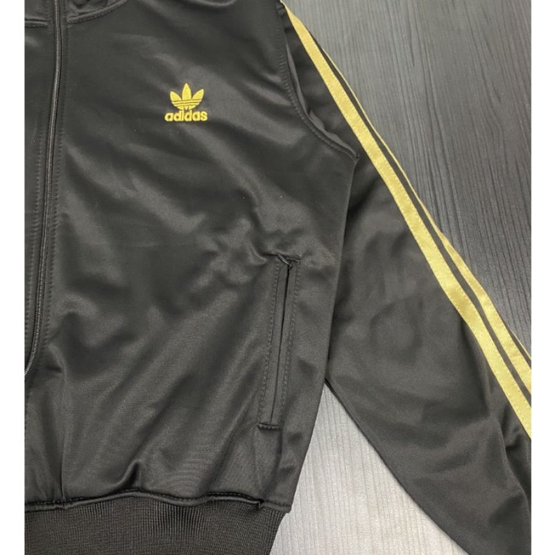 tracktop cropped Adidas wanita