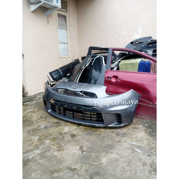 bumper depan nissan march autech