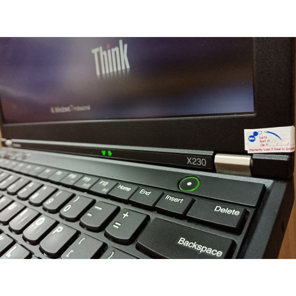 Lenovo Thinkpad X230 Core i3 | Murah Dan Berkualitas