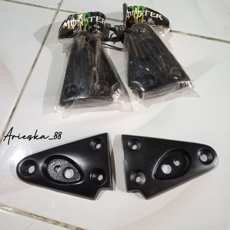 KUPINGAN LAMPU DEPAN TIGER / PANGKON DUDUKAN LAMPU TIGER REVO BARONG