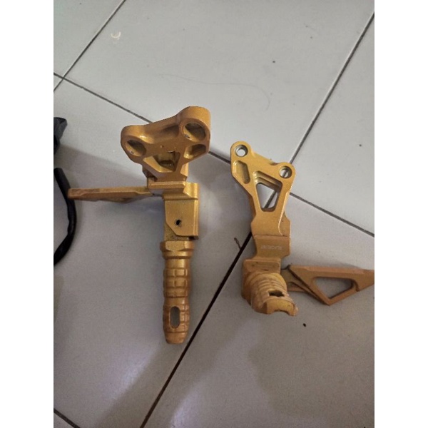 foot step bustep Belakang variasi