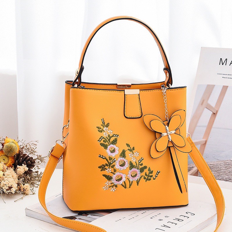 ✨✨FREE GANTUNGAN LUCU✨✨TAS WANITA CEWEK HANDBAG SELEMPANG SHOULDER WANITA IMPORT KONDANGAN LB- 194