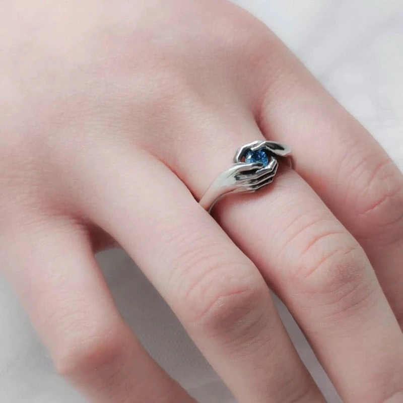 Cincin Jari Desain Sayap Malaikat Safir Tipis Lembut Gaya Elegan Untuk Pria Dan Wanita