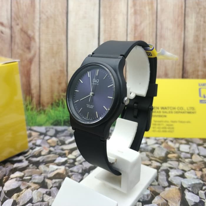 Q&amp-Q QnQ QQ Analog Jam Tangan Karet Unisex VP46J007Y Original