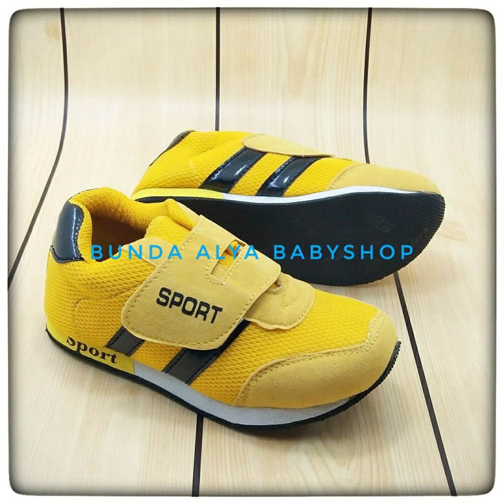 Sepatu Anak Laki Laki Usia 5 6 Tahunan KUNING Sporty - Sepatu Anak Cowok Balita Sporty Alas Anti Licin Size 31