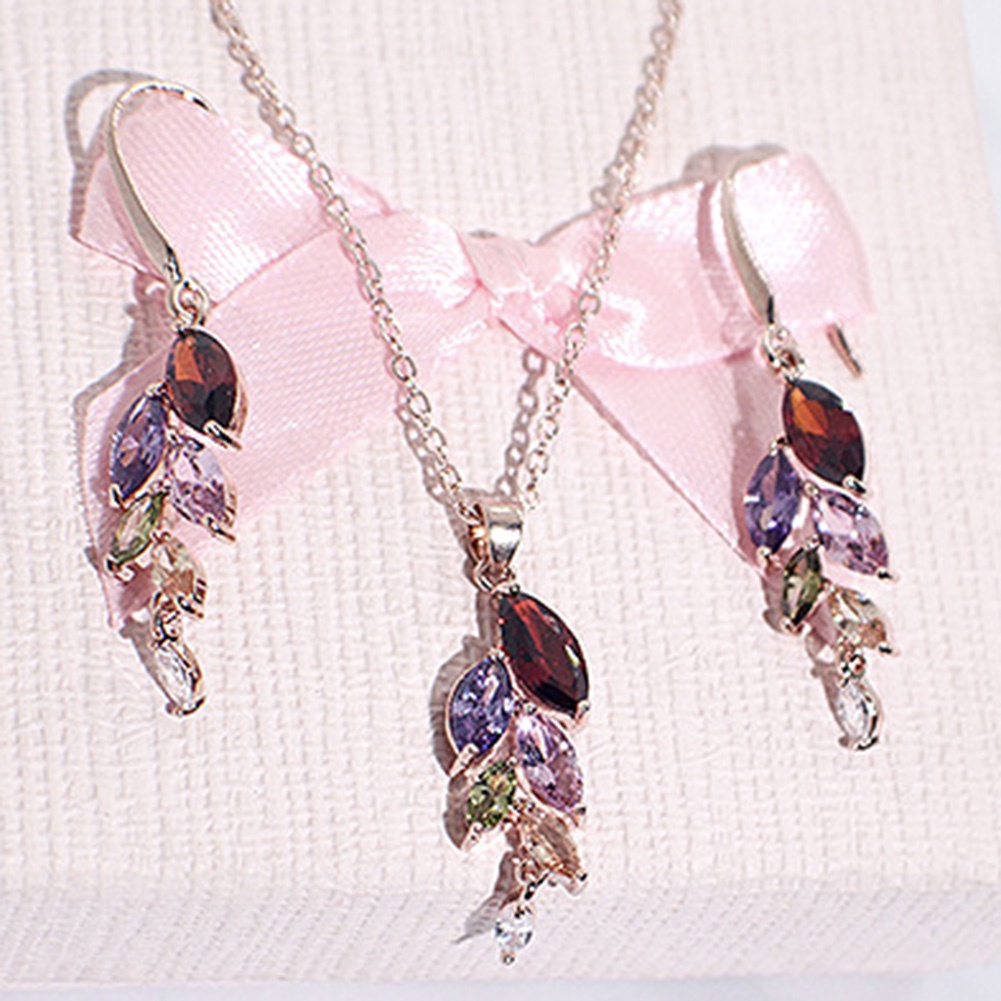 Hu Hu Hu Hu Hu Alat Bantu Pasang Kacamata♡ Set Anting Dan Kalung Rantai Desain Daun Aksen Kristal Berlian Imitasi Untuk Wanita