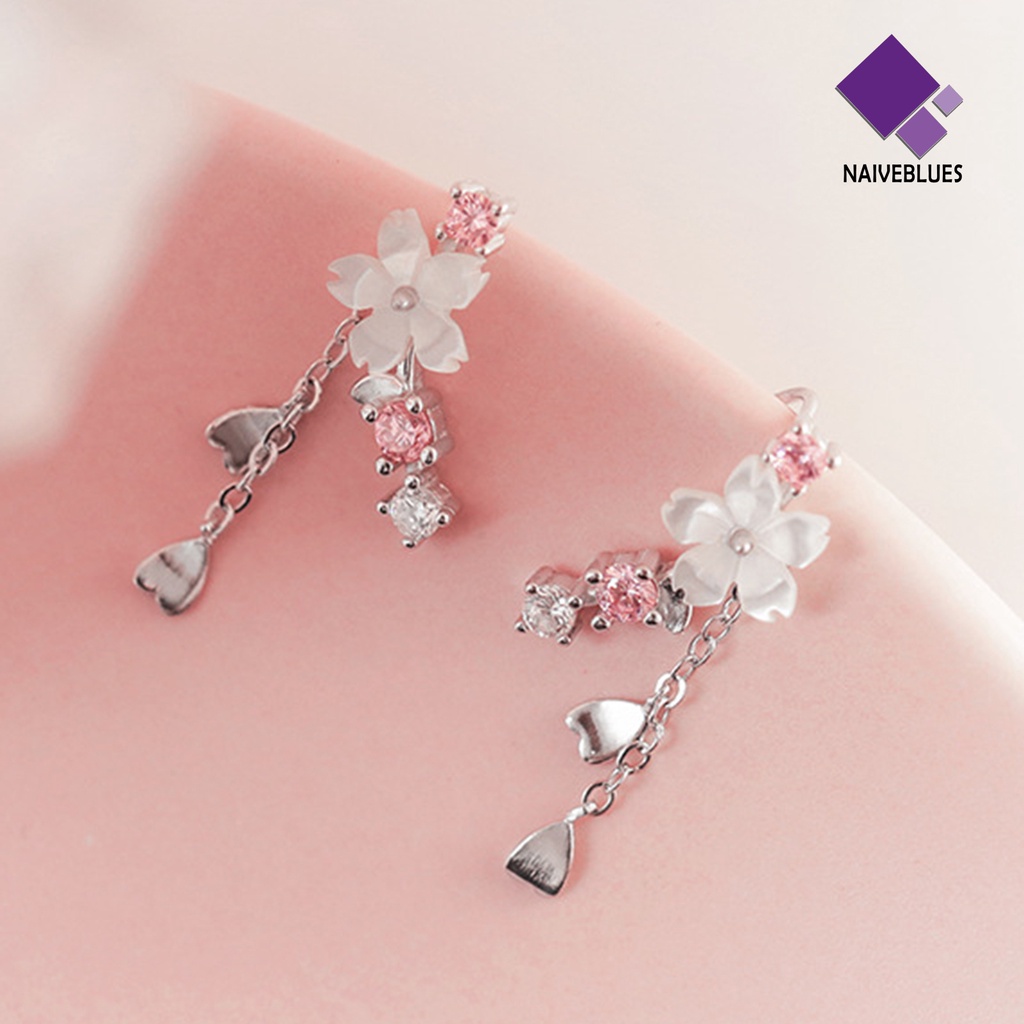 1 Pasang Anting Kait Gantung Bentuk Hati Cherry Blossom Bahan Alloy Aksen Berlian Imitasi