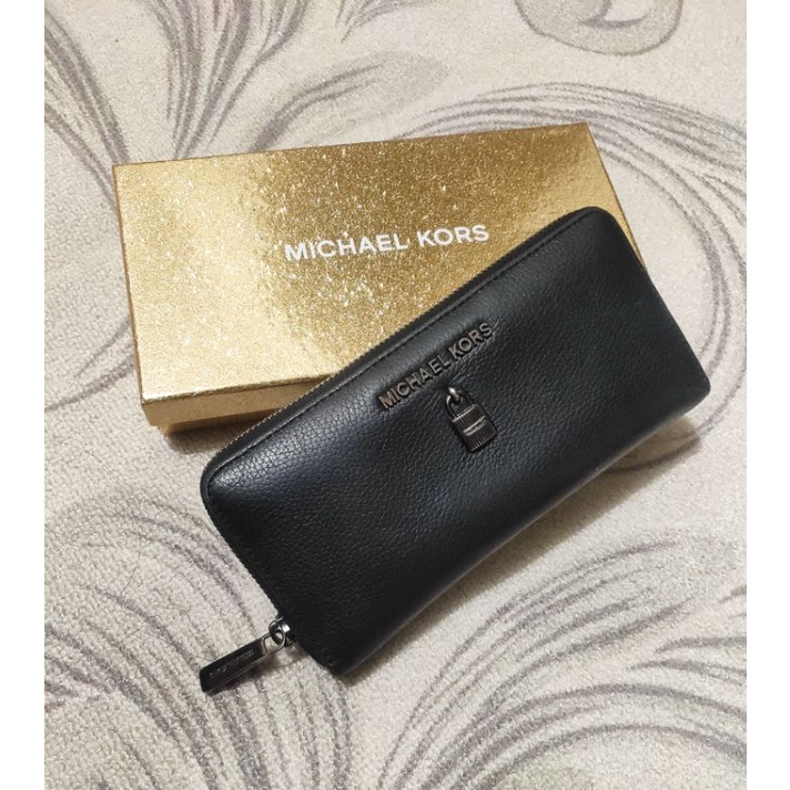 Michael Kors Long Wallet Authentic (preloved)