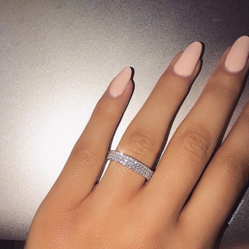 Cincin Zircon Berlian Imitasi Warna Silver Untuk Wanita