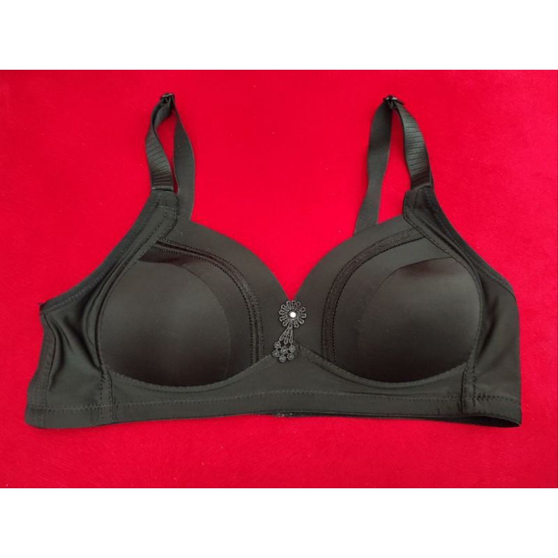 Bra Cup Besar Busa Tipis Quincy