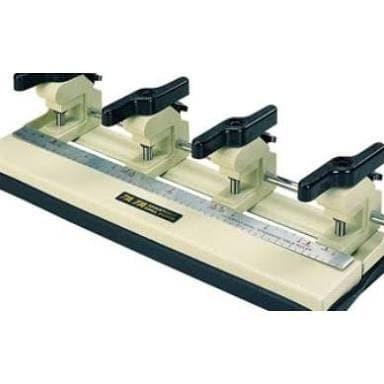 

Delia | Mesin Pembolong Kertas 4 Lubang P4 Tata