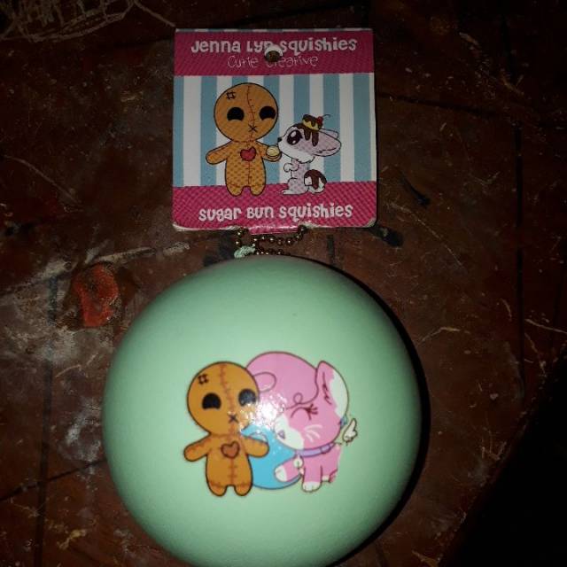 Squshy licensed cutie creative sugar bun jenna lyn squishy