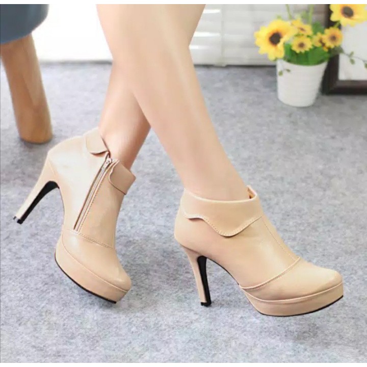 Sepatu Boots Wanita Tinggi 10cm