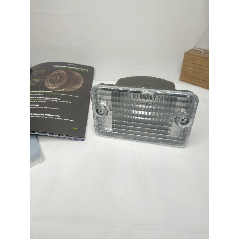 LAMPU MUNDUR GRAND MAX PICK UP