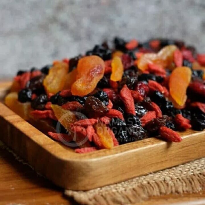 

Buah Kering - Buah Kering Campur 250Gr Cranberry Apricot Bluberry Gojiberry Raisin