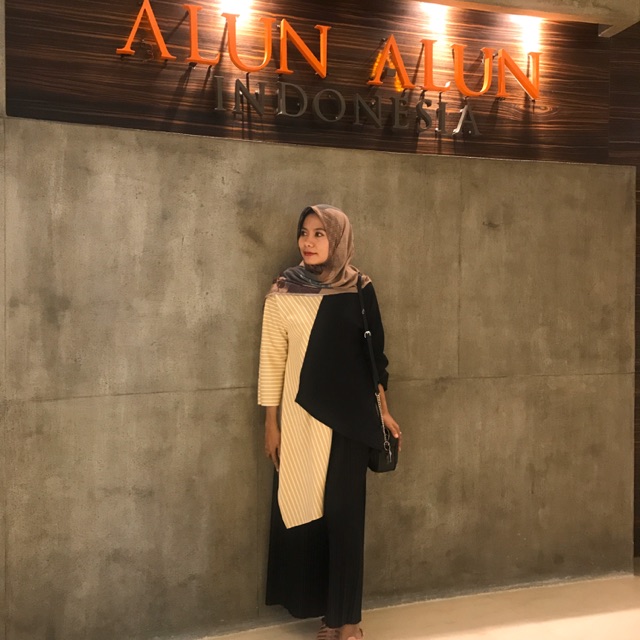 Tunik atasan nagita combine