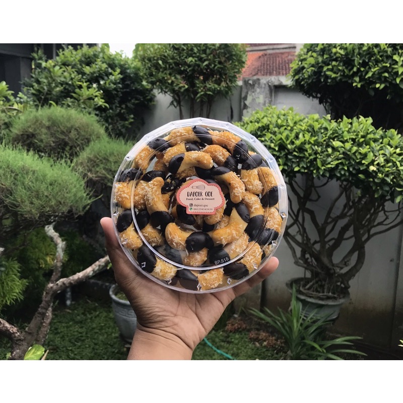 

Premium Cookies Nastar Choco Cheese