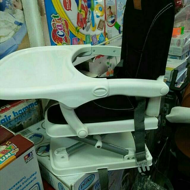 Kursi makan bayi babyelle/booster babyelle