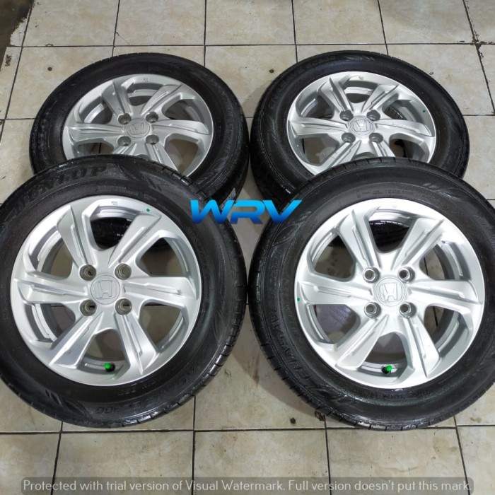 velg bawaan mobil brio ring 14 baut 4x100 + ban dunlop 175/65 R14