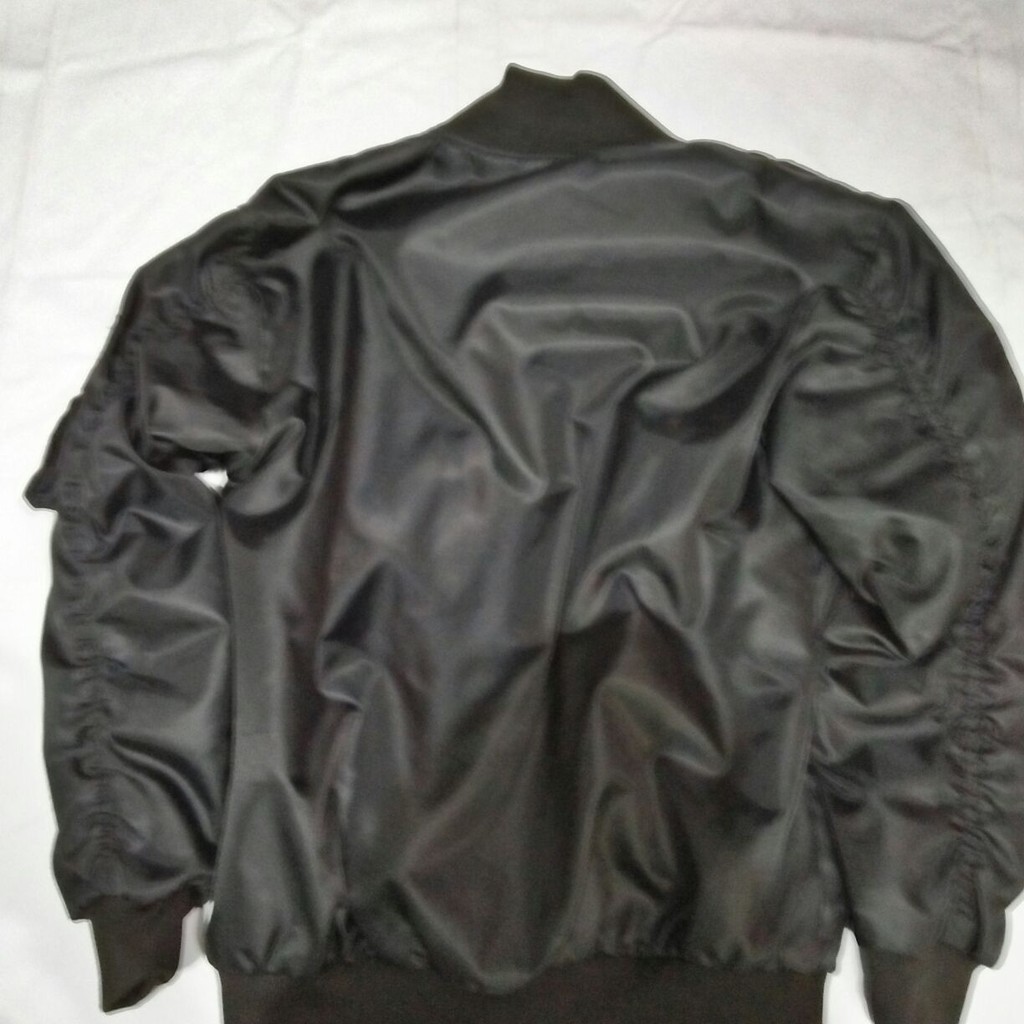 jaket bomber black material scot resleting besi