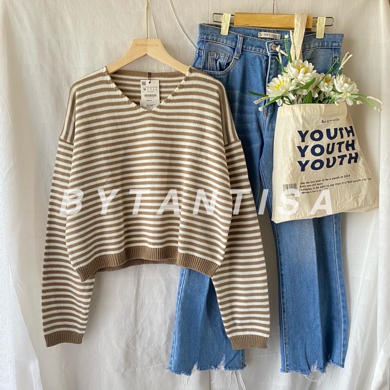 KHALIFASTOREE - SWEATER CROP RAJUT PENDEK STRIPPY MOTIF GARIS OUTWEAR/SWEATER RAJUT WANITA/SWEATER RAJUT STRIPE/BAJU RAJUT/SWEATER