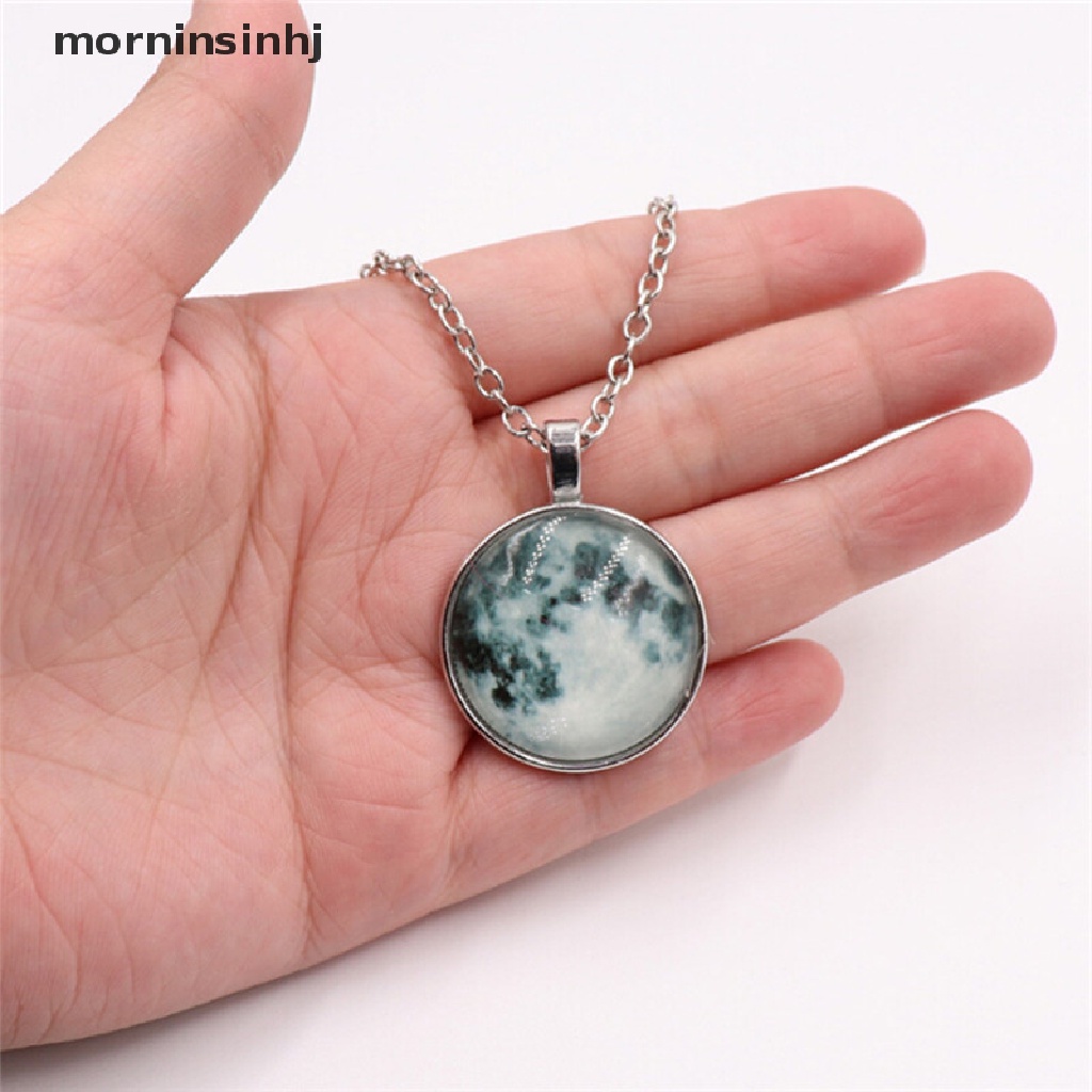 Mor Kalung Rantai Liontin Bulan Sabit Glow In The Dark Untuk Wanita