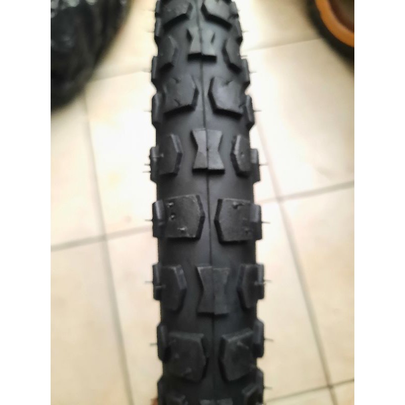 Ban luar sepeda ukuran 20 x 2.125 Kenda