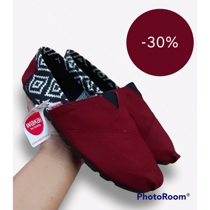 Sepatu Slip on Anak Pria Wanita Dewasa Wakai Maroon Tribal terbaru