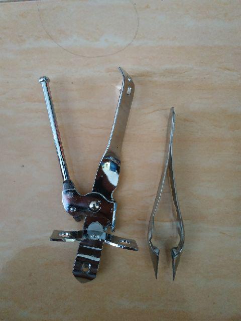 Alat Pembuka Kaleng  Dan Tutup Botol Putar / Can Opener