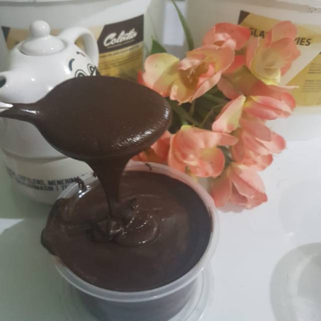 

Selai coklat kacang