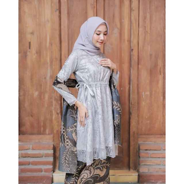 Kebaya batik couple meca grey GRATIS JILBAB kebaya tunangan kebaya lebaran modern kebaya wisuda