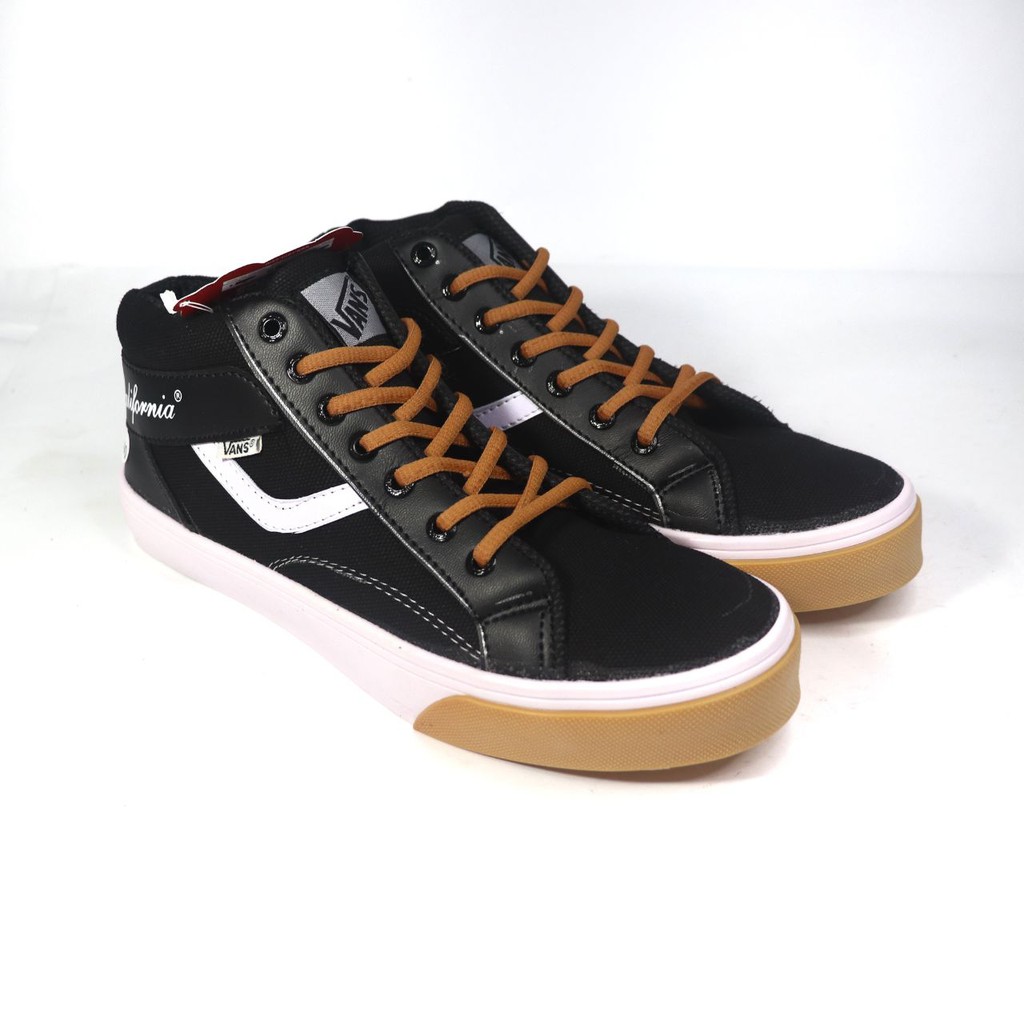 Sepatu vans california terbaru pria/wanita size 38-43!!!