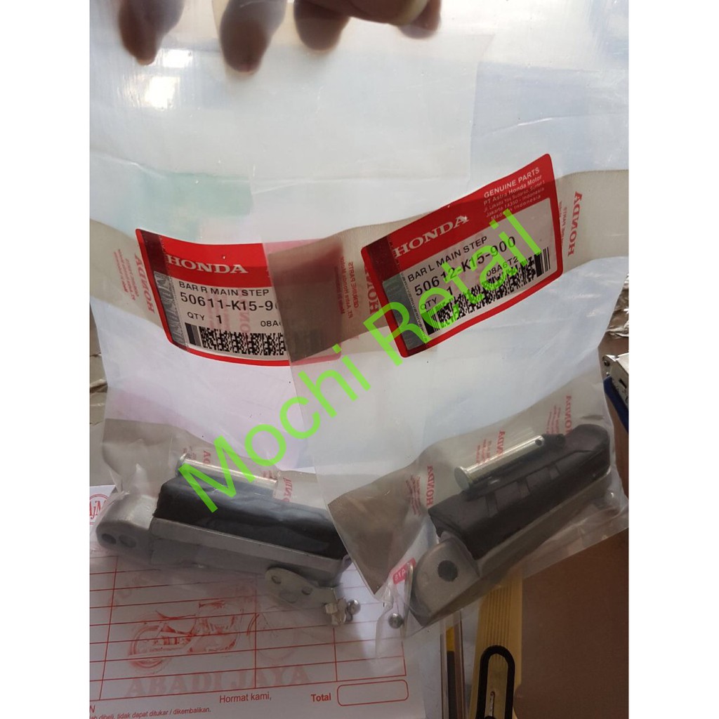 GROSIR KARET DUDUKAN FOOTSTEP DEPAN CB 150R-CBR 150R SET ORI LOCAL MR